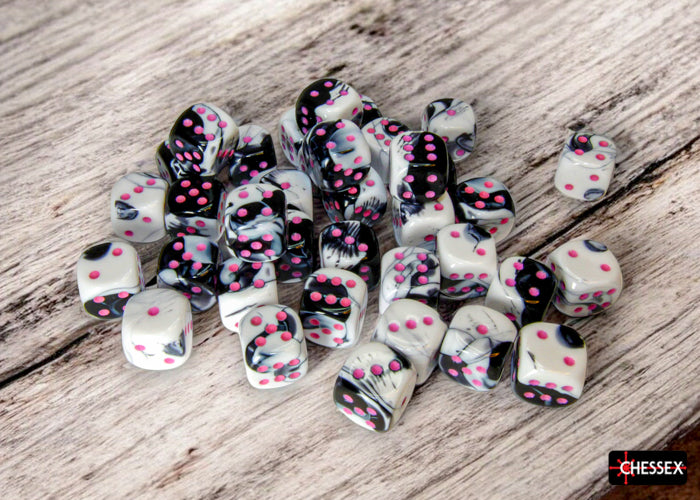Chessex D6 Dice Brick: Gemini (Black-White/Pink)