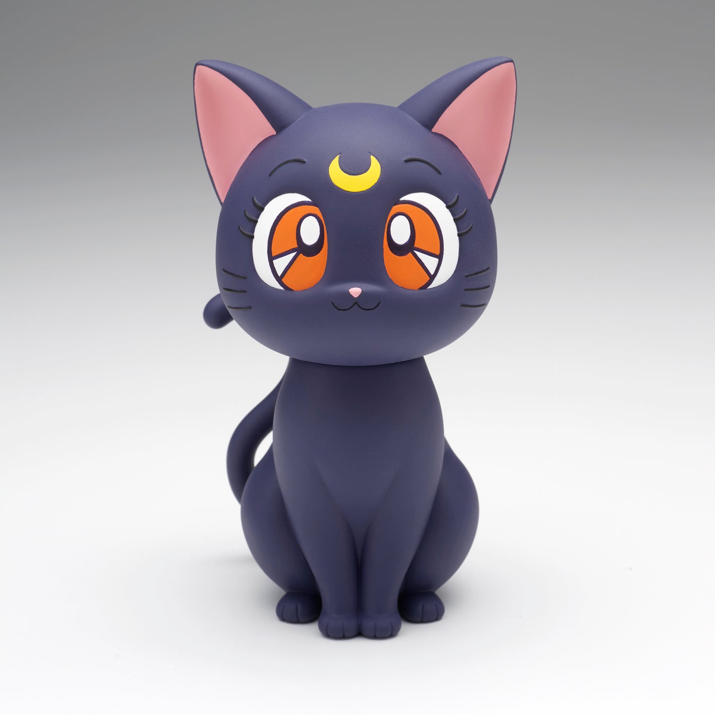 Pretty Guardian Sailor Moon: Luna (Sofvimates)