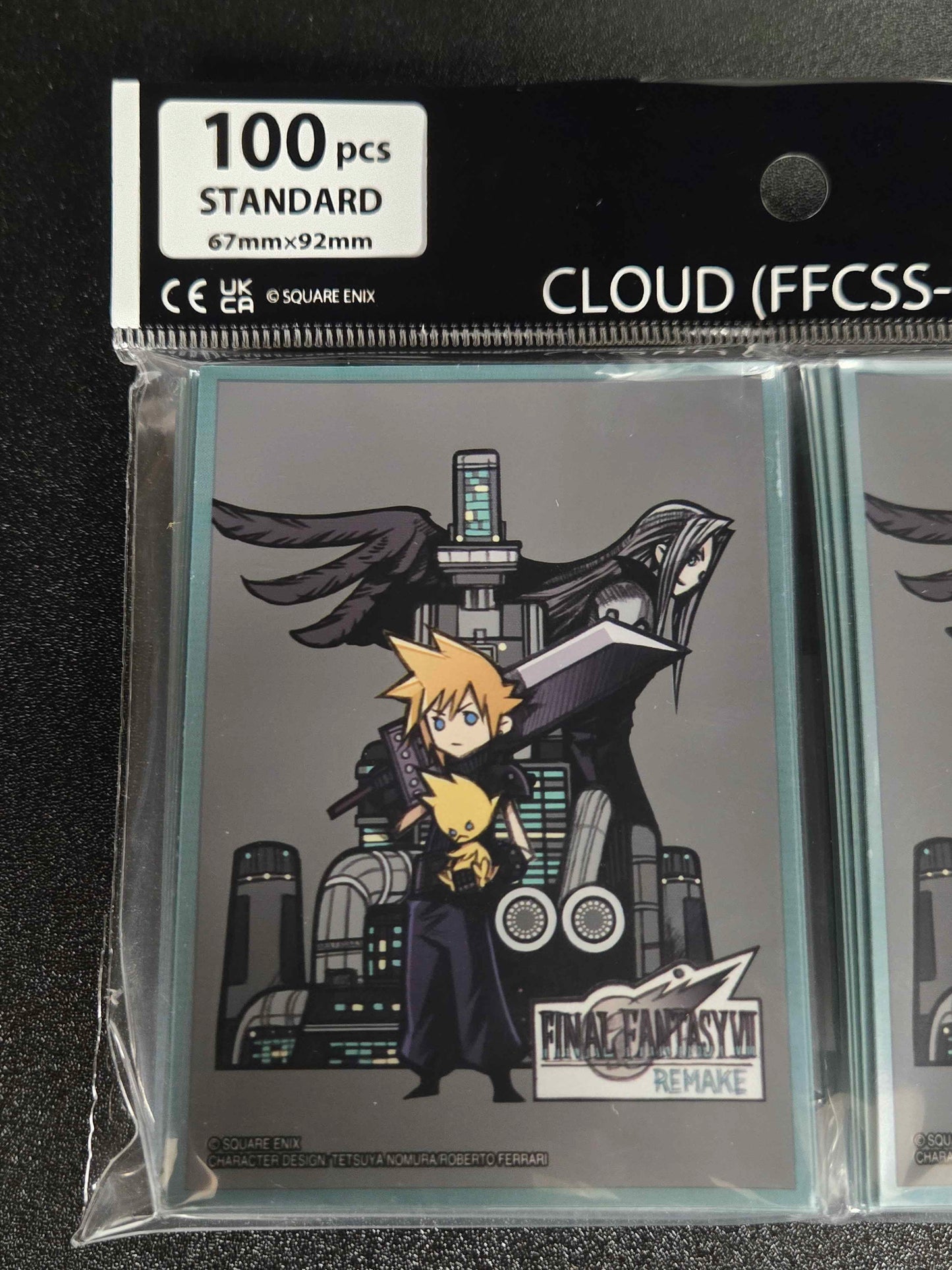 Square Enix Standard Sleeves: Final Fantasy VII - Cloud (FFCSS-03) (100ct.)
