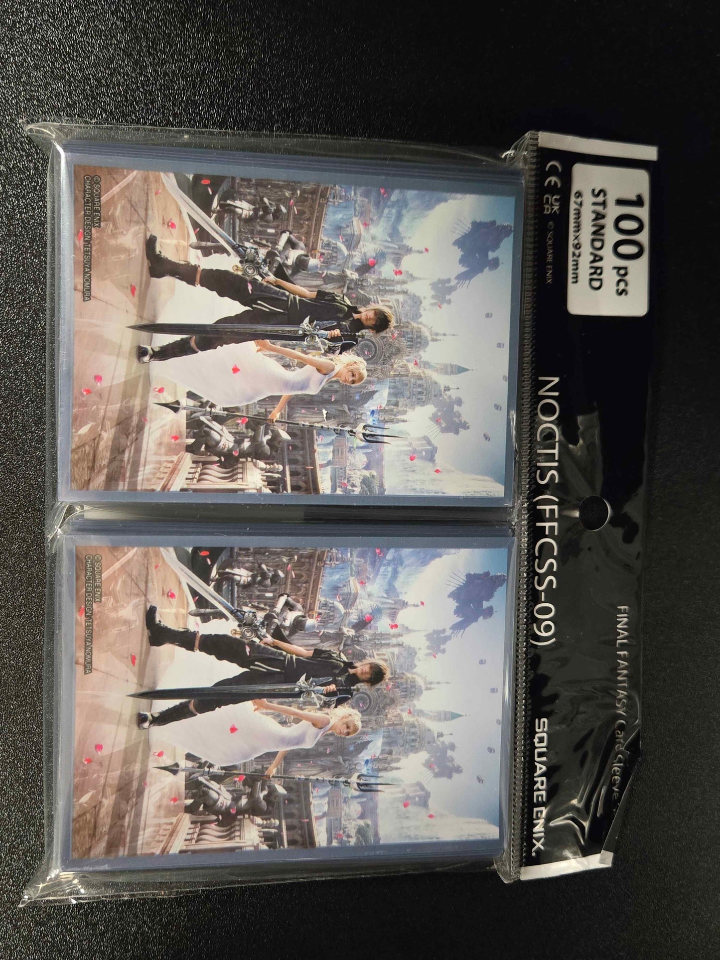 Square Enix Standard Sleeves: Final Fantasy XV - Noctis and Lunafreya (100ct.)