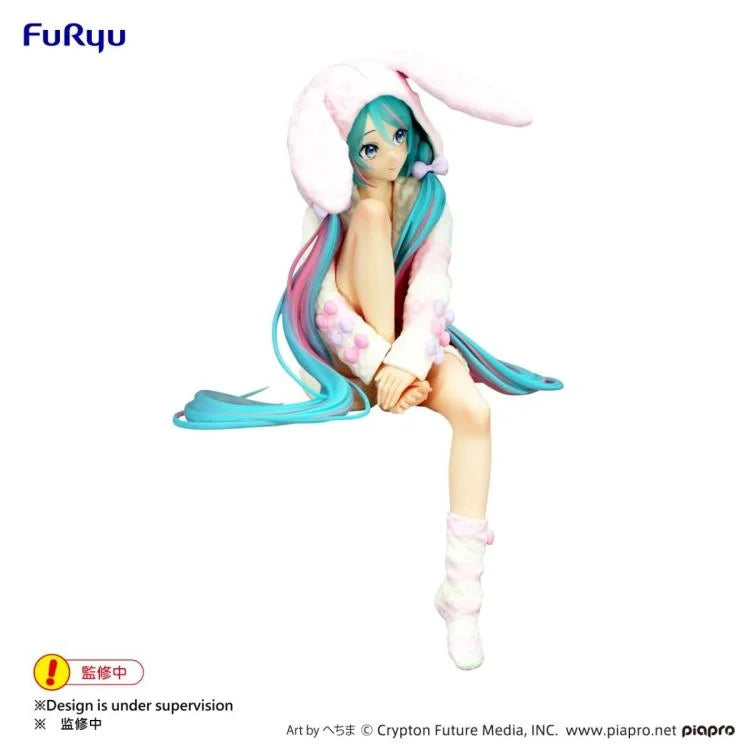 FuRyu: Hatsune Miku (Rabbit Ear Hood Pajama)