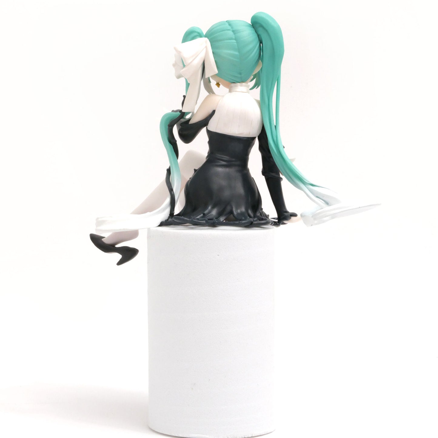 FuRyu: Hatsune Miku (Flower Fairy - White Rose) Noodle Stopper Figure
