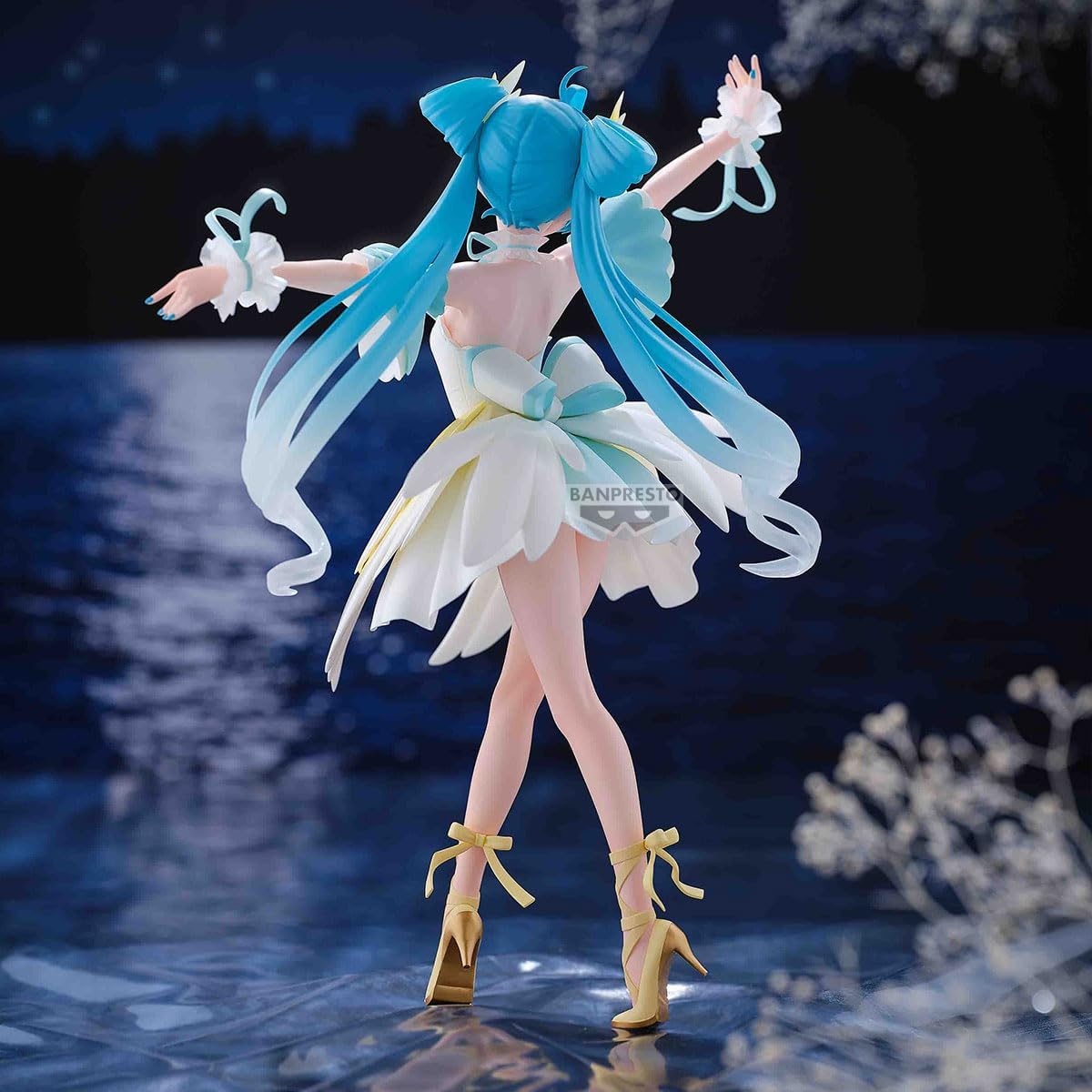 Banpresto: Hatsune Miku (Classical Tuning - Swan Lake) Figure