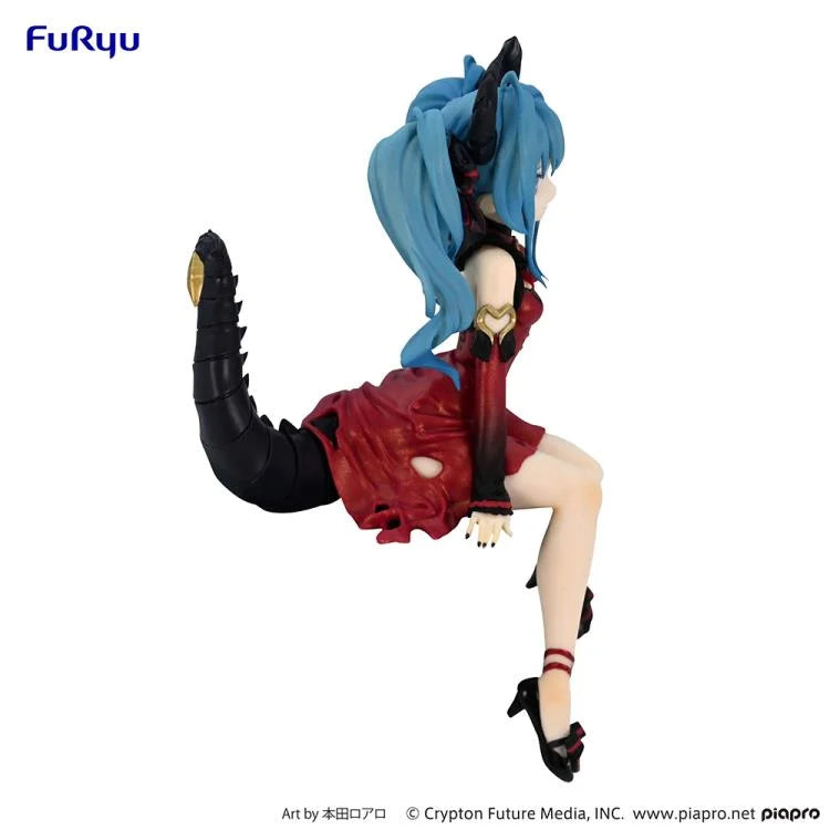 FuRyu: Hatsune Miku (Villain - Red Version) Noodle Stopper Figure