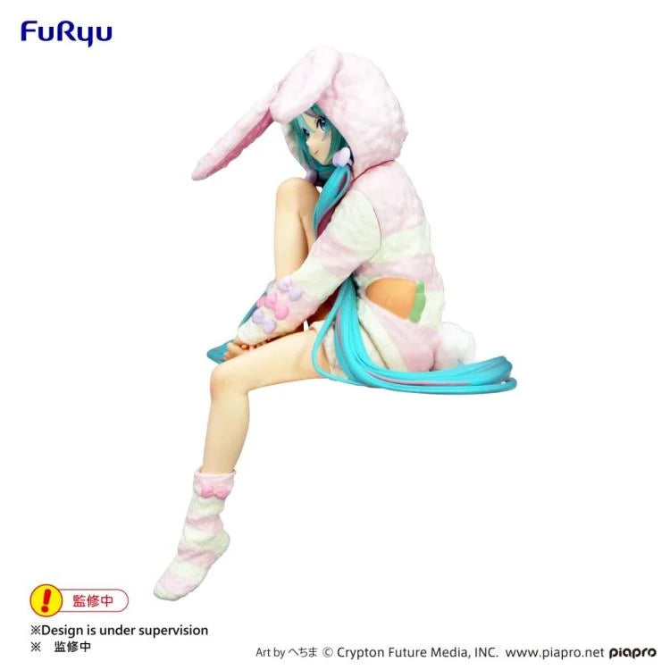 FuRyu: Hatsune Miku (Rabbit Ear Hood Pajama)