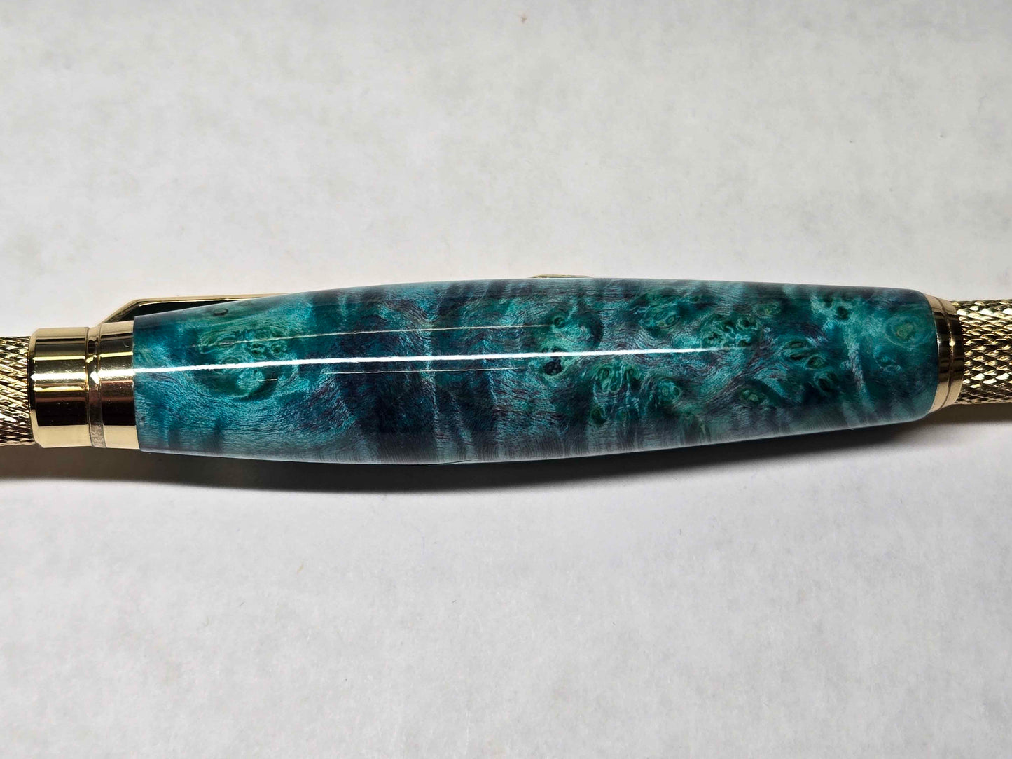 Knurl Twist Ballpoint Pen (Gold - Teal Dyed Maple Burl)