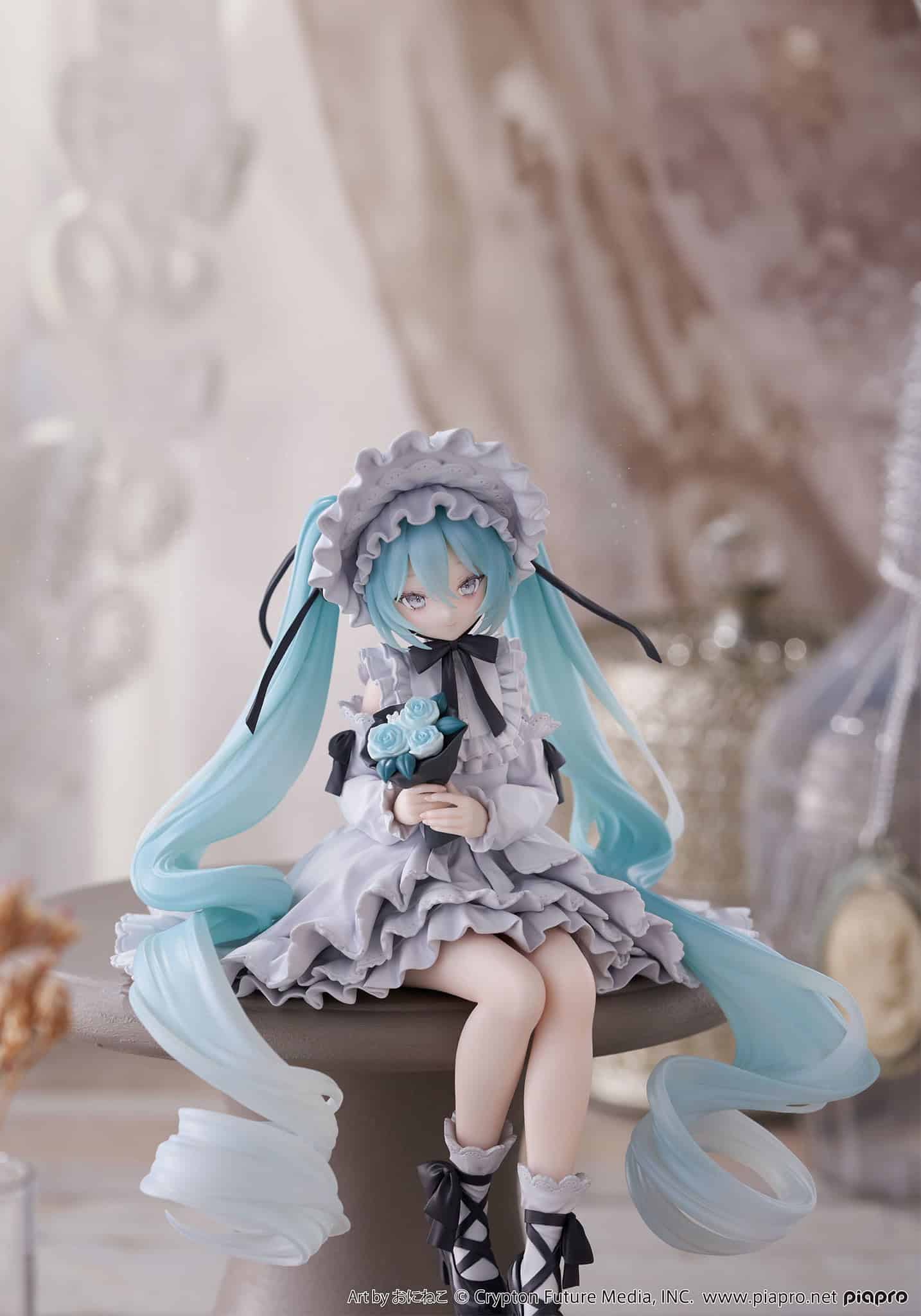 Furyu: Hatsune Miku (Vintage Doll Style) Noodle Stopper Figure