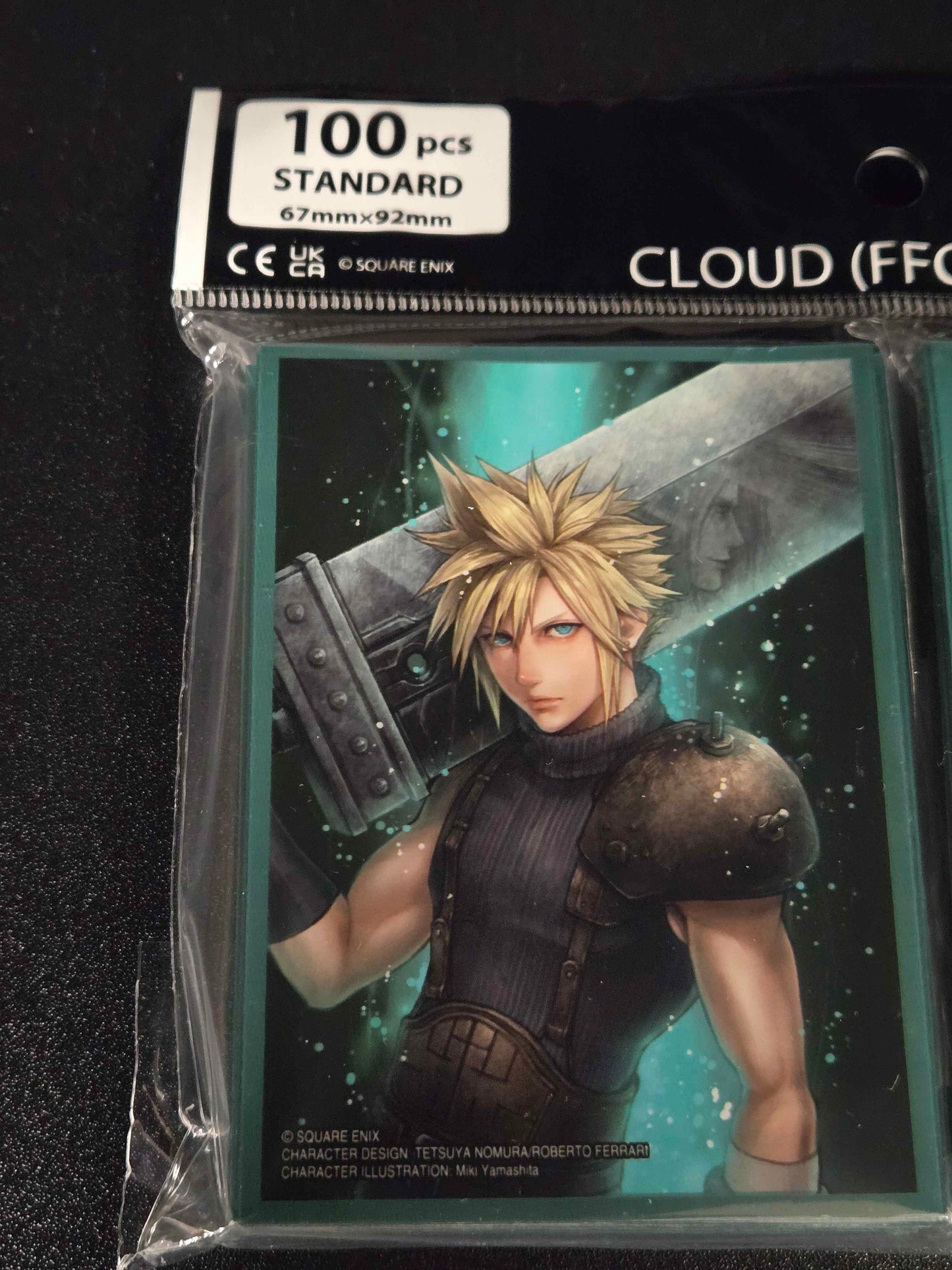 Square Enix Standard Sleeves: Final Fantasy VII - Cloud (FFCSS-02) (100ct.)
