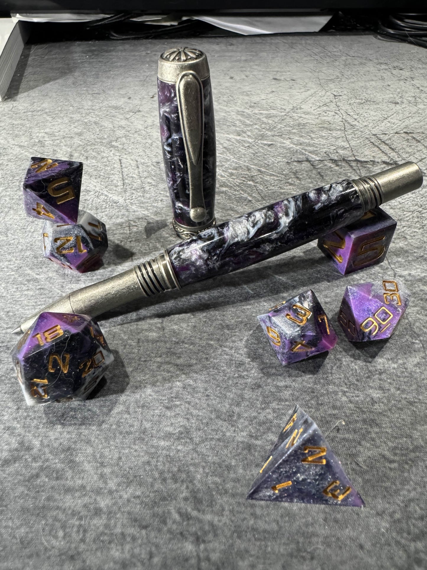 Alumilite Resin Handmade Pen & Dice Bundle (Black, Purple, Grey, White)