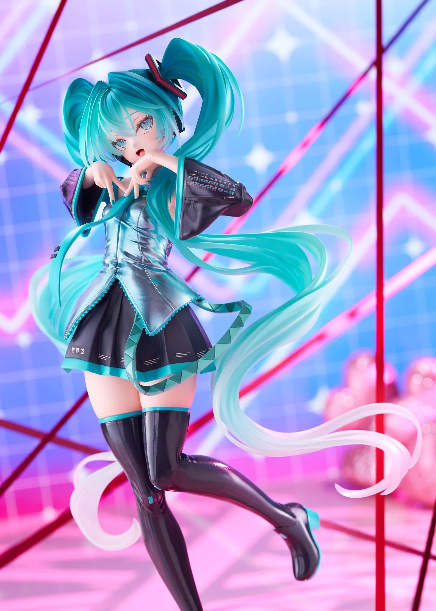 Taito: Hatsune Miku T-Most Figure