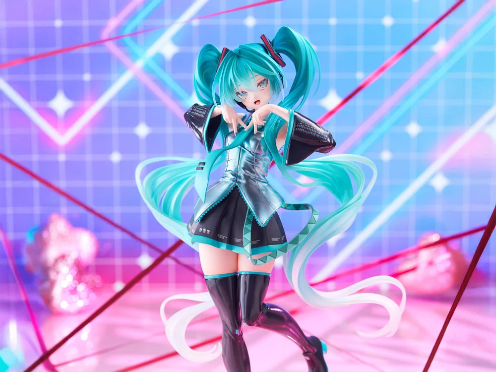 Taito: Hatsune Miku T-Most Figure