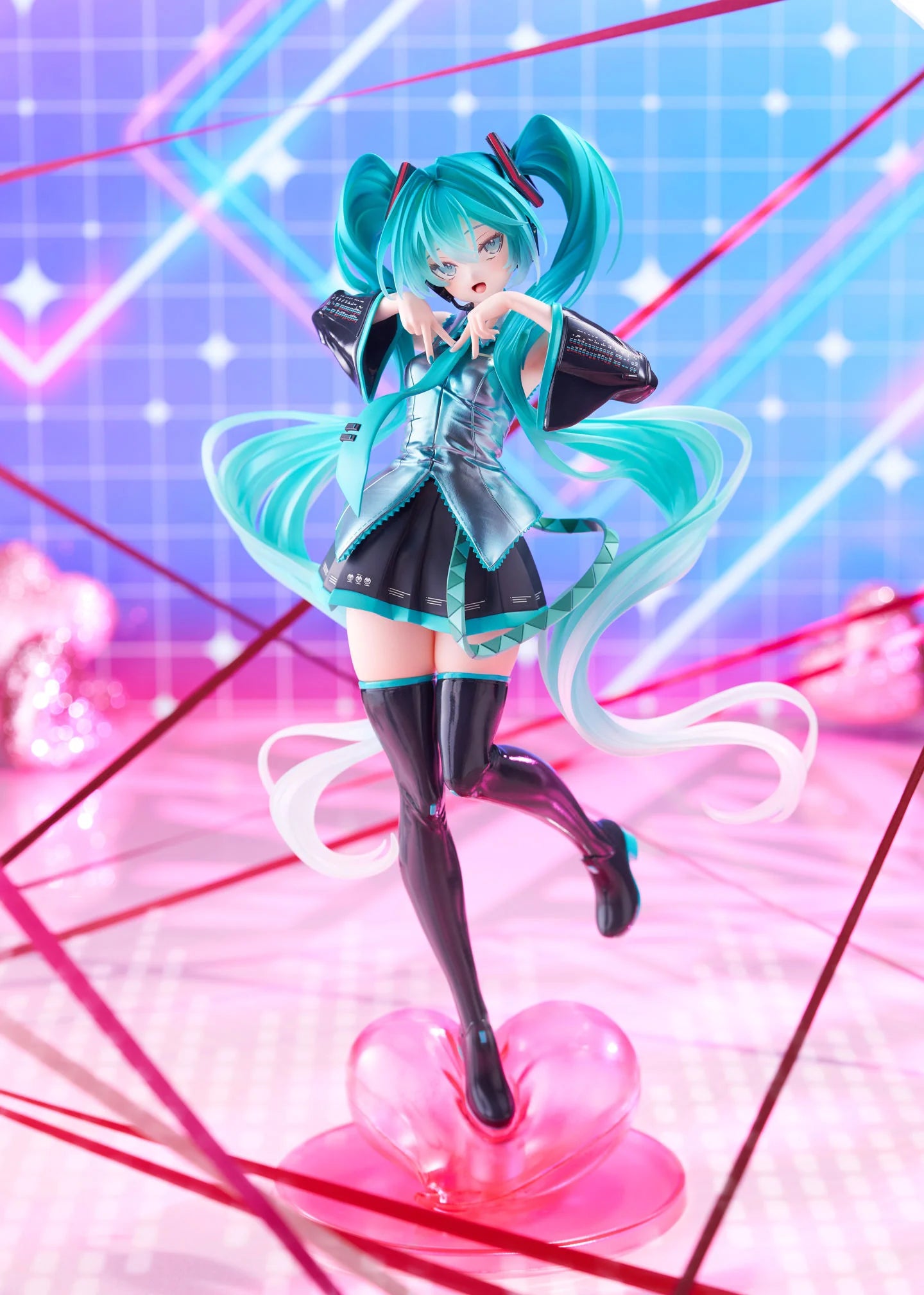 Taito: Hatsune Miku T-Most Figure