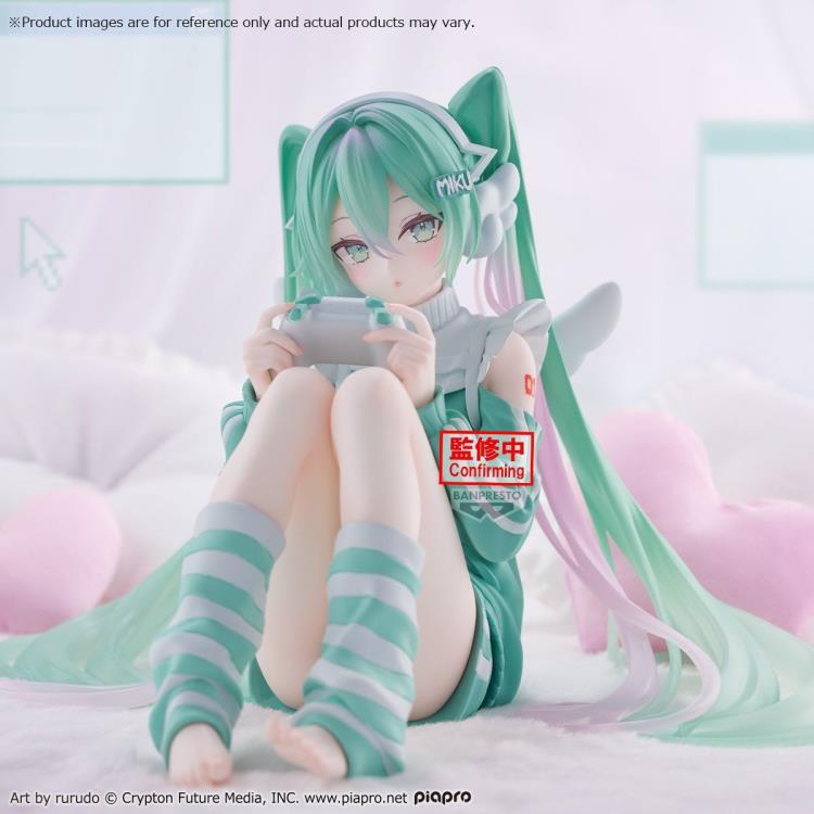 Banpresto: Hatsune Miku (Gaming) Holiday Memories Figure