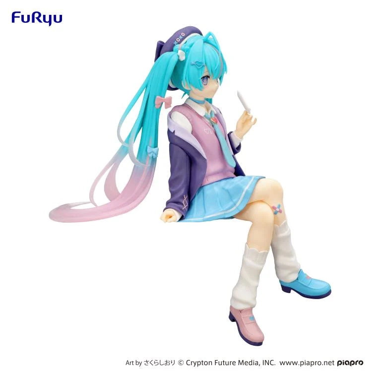 FuRyu: Hatsune Miku (Love Blazer - Navy Color Version) Noodle Stopper Figure