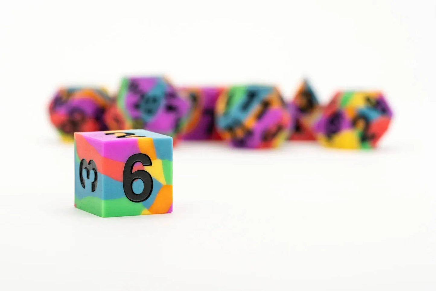 7-Die Set 16mm: Pride - Rainbow Flag