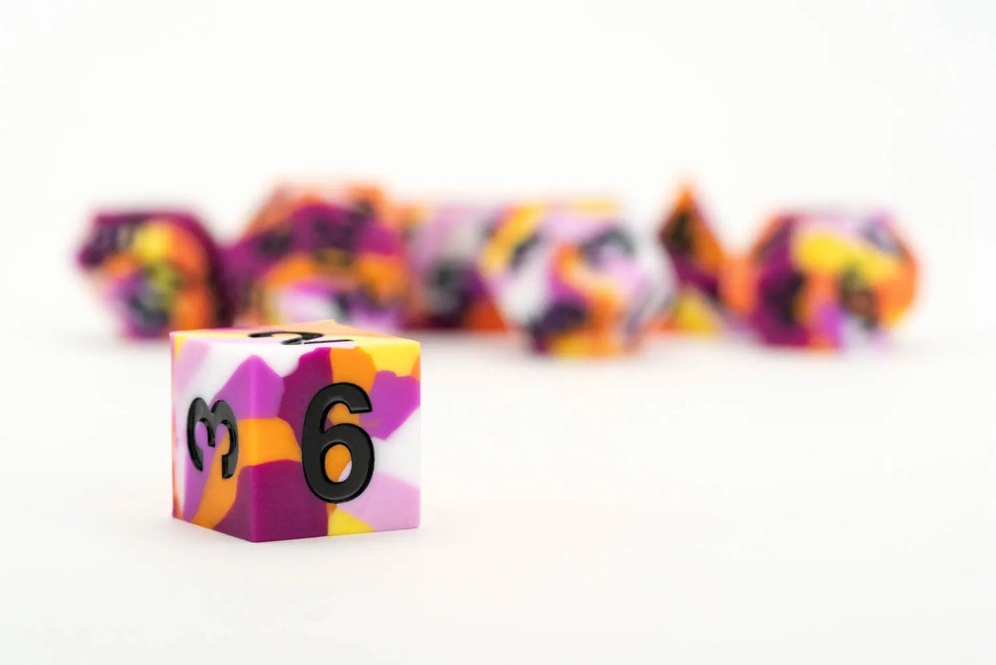 7-Die Set 16mm: Pride - Lesbian