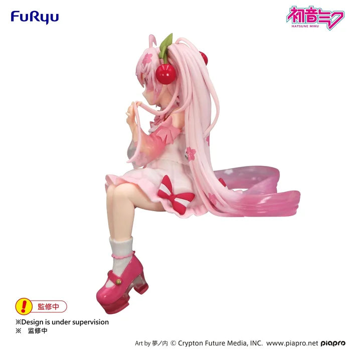 FuRyu: Hatsune Miku (Sakura Miku 2025 Wink) Noodle Stopper Figure