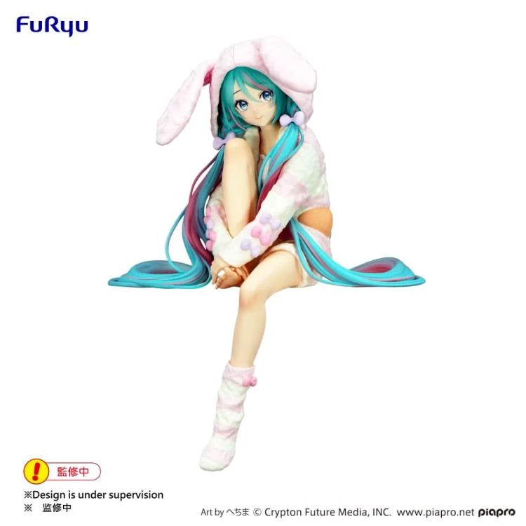 FuRyu: Hatsune Miku (Rabbit Ear Hood Pajama)