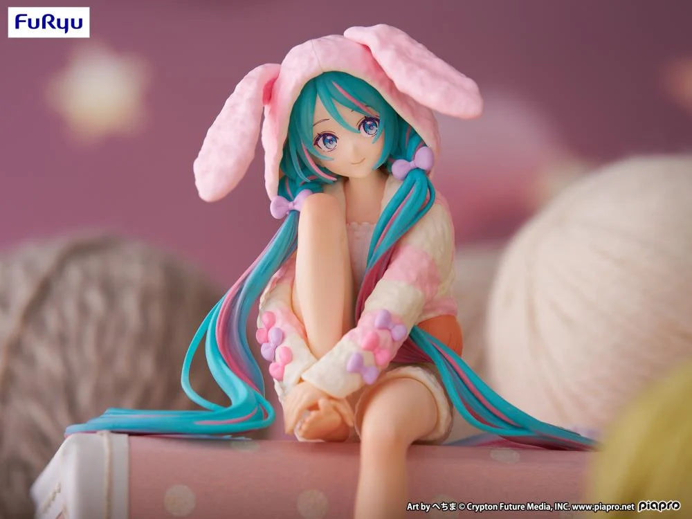 FuRyu: Hatsune Miku (Rabbit Ear Hood Pajama)