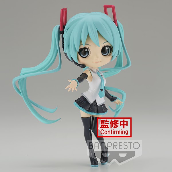 Q Posket: Hatsune Miku V4X Style (Ver.A) Figure