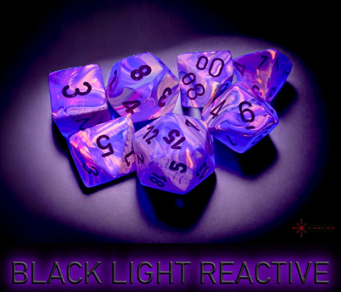 Chessex Polyhedral Dice Set: Festive (Pop Art/Red)