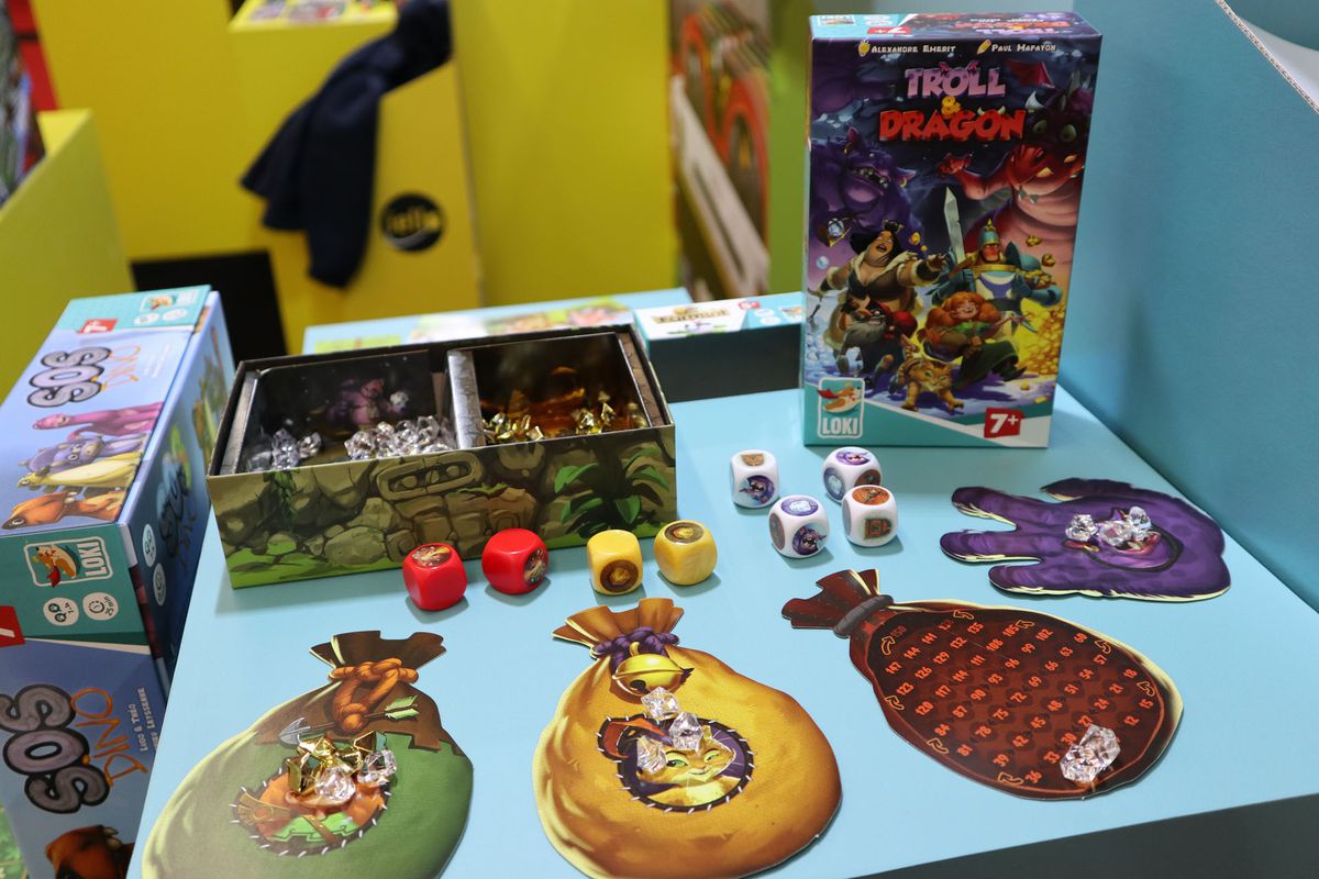 Troll & Dragon - Board Wipe